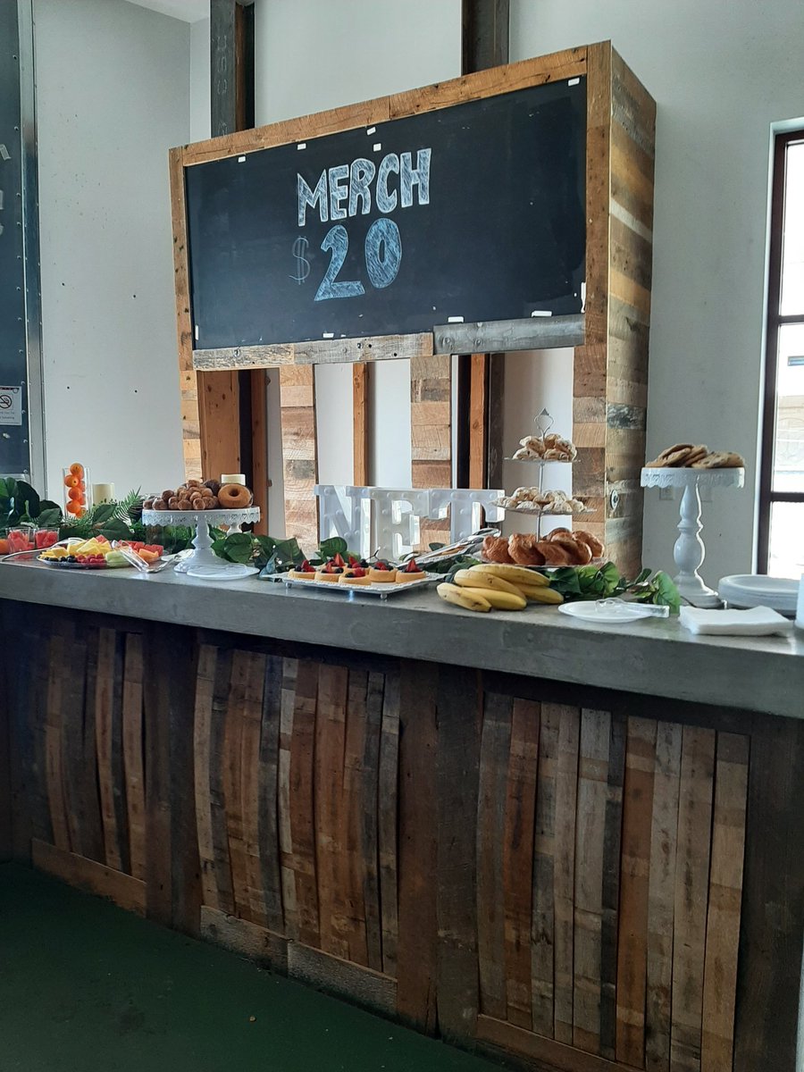 Day 3 of the <a href="/NFTVegas_/">NFT:VEGAS</a> Week Long NFT event. 🎉🥳
We at Kilo Club Lounge in Tivoli Village at 11am.
#NFTCommunity #LVNFT #LasVegas #NFTartist #NBATopShot