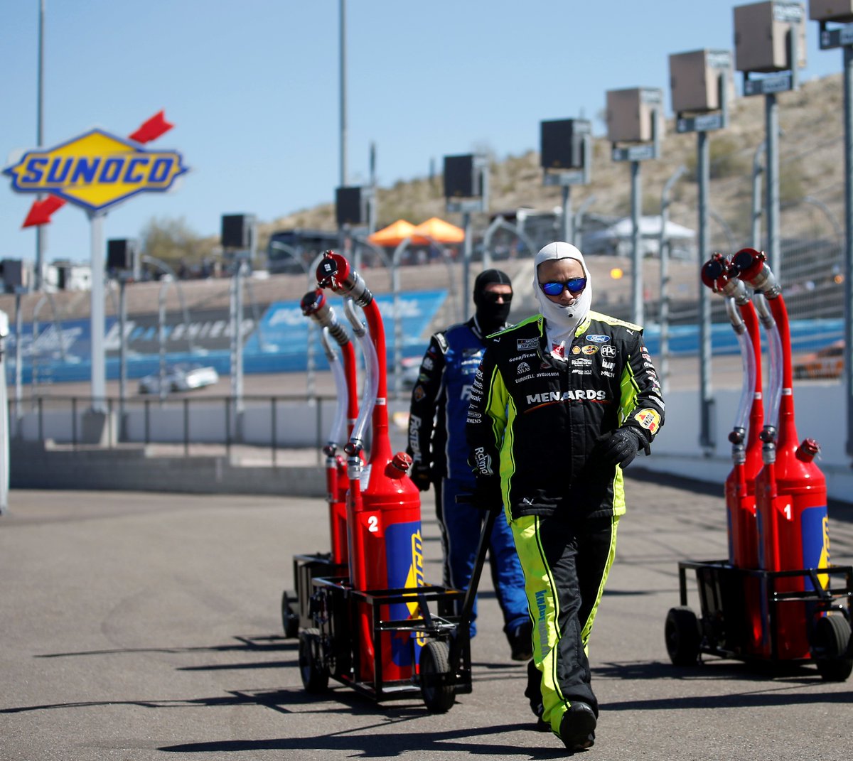 SunocoRacing's tweet photo. Do you know how many gallons of fuel a Sunoco race fuel can holds?⛽️ Comment your guess below! @NASCAR #sunocoracing https://t.co/Mo73Zm44MY