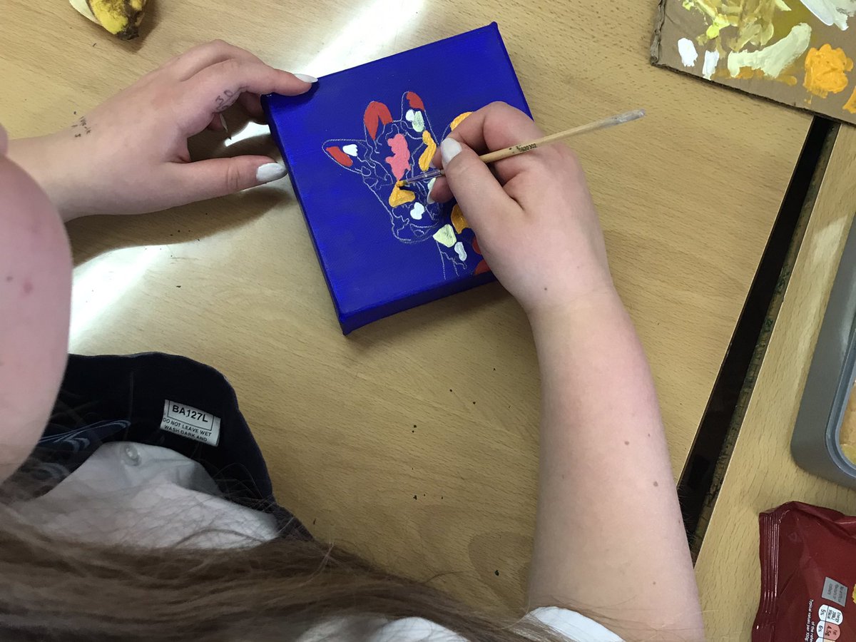 StJosephsArt2's tweet photo. Thursday lunchtime = Ks3 art club! These keen artists are halfway through their acrylic canvas paintings of animal portraits. https://t.co/F1kM8jBScp
