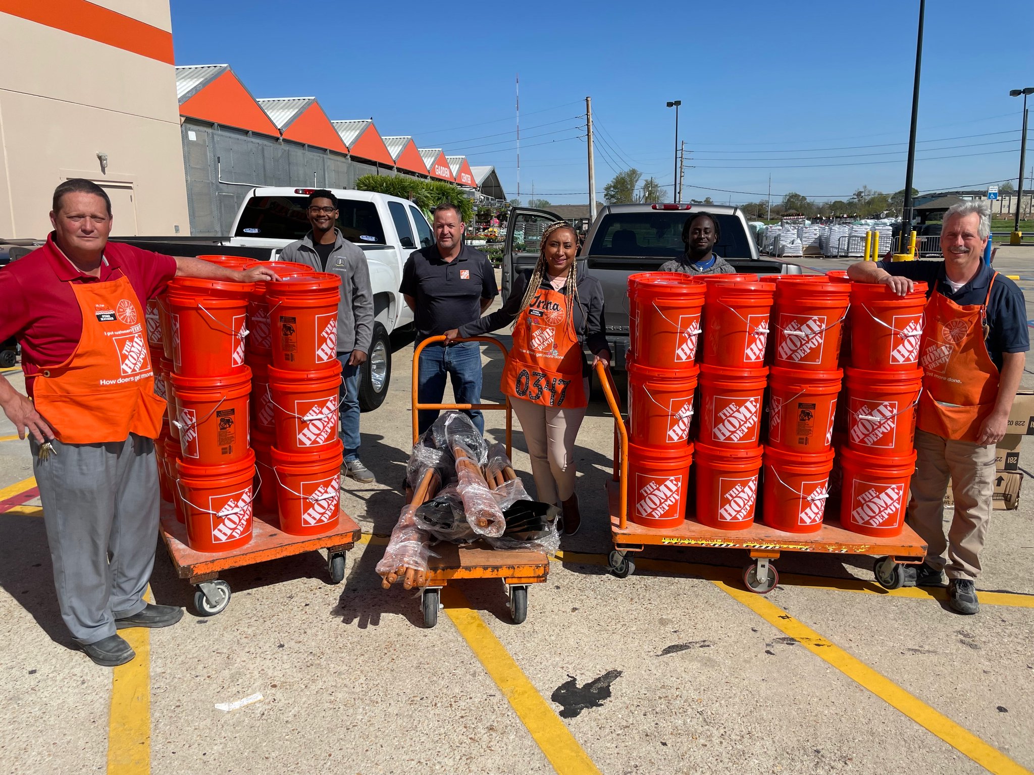 The Home Depot Foundation on Twitter "Today, TeamDepot volunteers in