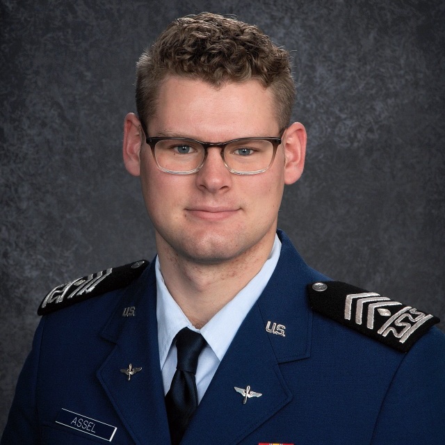 AF_Football's tweet photo. 𝐅𝐚𝐥𝐜𝐨𝐧 𝐅𝐢𝐫𝐬𝐭𝐢𝐞

After graduation, Brock Assel will become a pilot ✈️ https://t.co/ixKtNRnP1Z
