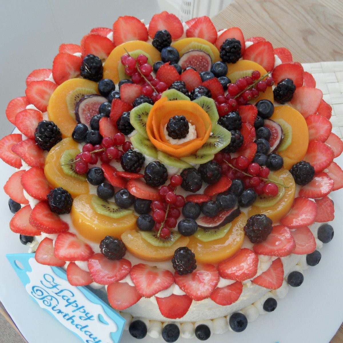 mysweetpassion1's tweet photo. Cakes for any occasion ;) #cakes #birthday #celebration #Brighton #sussex #cake #Beatakhoo https://t.co/UWAgO8r8ys
