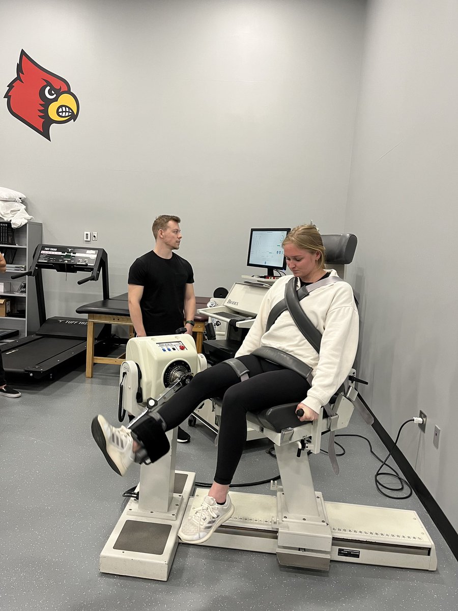 Our grad students spent the day breaking in the new <a href="/VALDPerformance/">VALD Performance</a> force plates as part of their isometrics lab.