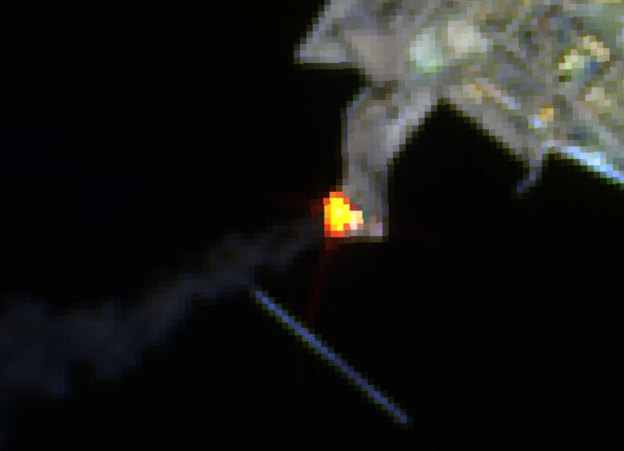 DolphIntel's tweet photo. @Osinttechnical Generated this from the same pass using bands 12/11 (SWIR) and 8 (NIR) on Sentinel hub. https://t.co/uTkGth8n4R