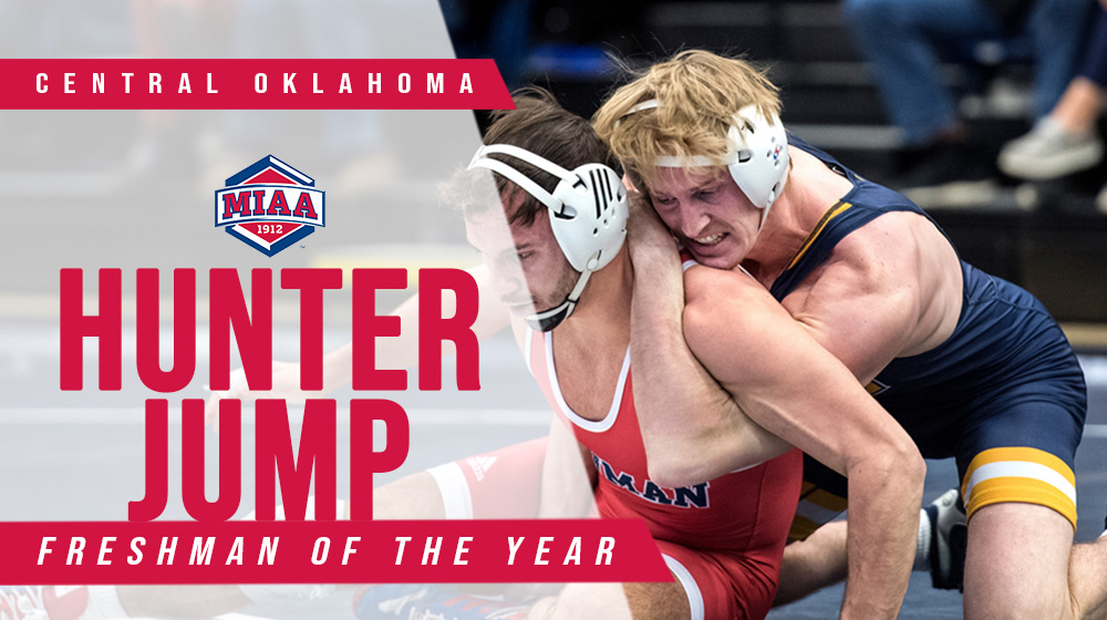 TheMIAA's tweet photo. Congratulations to @UcoWrestling's Hunter Jump, the 𝟮𝟬𝟮𝟭-𝟮𝟮 𝗠𝗜𝗔𝗔 𝗙𝗿𝗲𝘀𝗵𝗺𝗮𝗻 𝗼𝗳 𝘁𝗵𝗲 𝗬𝗲𝗮𝗿🏅👏

🔗 | https://t.co/kEoAaOSO5l
#BringYourAGame https://t.co/RtefAiGcZV
