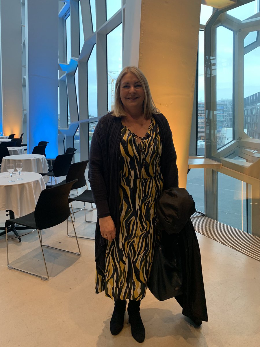 lhwaugh's tweet photo. Showing support for Ukraine with Iceland Symphony Orchestra and guests for a night of Mozart, Bach, Beethoven and Silvestrov https://t.co/kPqE9oflIm