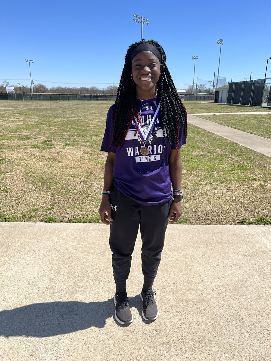 CoachBockman's tweet photo. 3rd Place Girls Singles: Alexia Fuller Consolation Champion: Chloe Louise https://t.co/Q6j9x0FZ0q