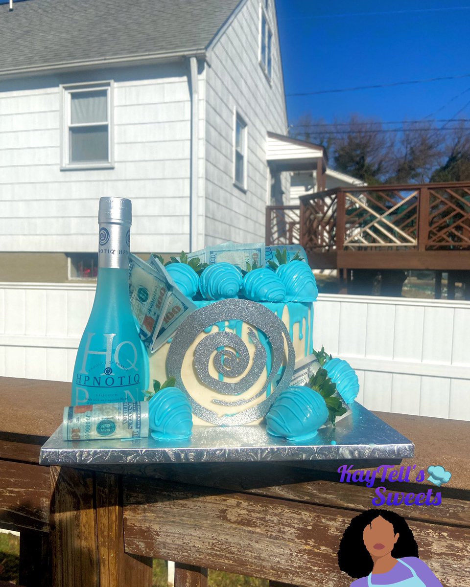 KayTellsSweets's tweet image. This is what I’ve been up to…

Availability on my site💜
Located in Baltimore, MD✨