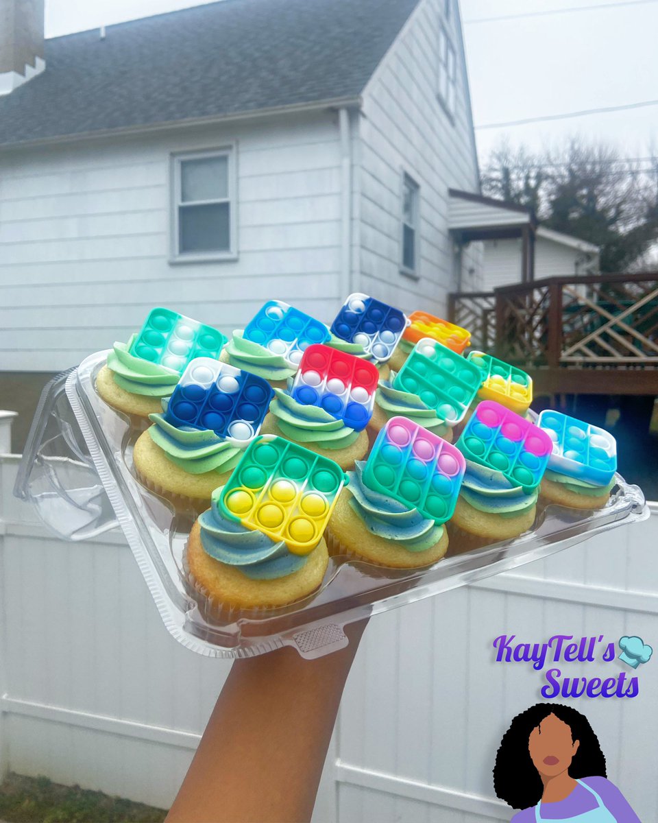 KayTellsSweets's tweet image. This is what I’ve been up to…

Availability on my site💜
Located in Baltimore, MD✨