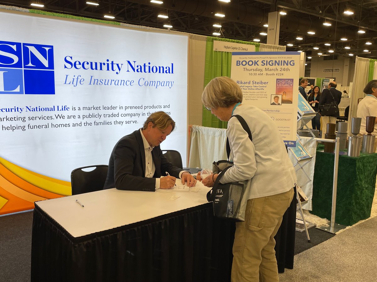SNLaBetterWay's tweet photo. Thank you Rikard Steiber and @MyGoodTrust! We enjoyed hosting you at our booth today, and thank you to everyone that stopped by to say hello and visit with the SNL team.
And a big congratulations to our travel cooler winner on the big wheel!
#SNLabetterway #preneed #ICCFA2022 https://t.co/pxjigKvExR