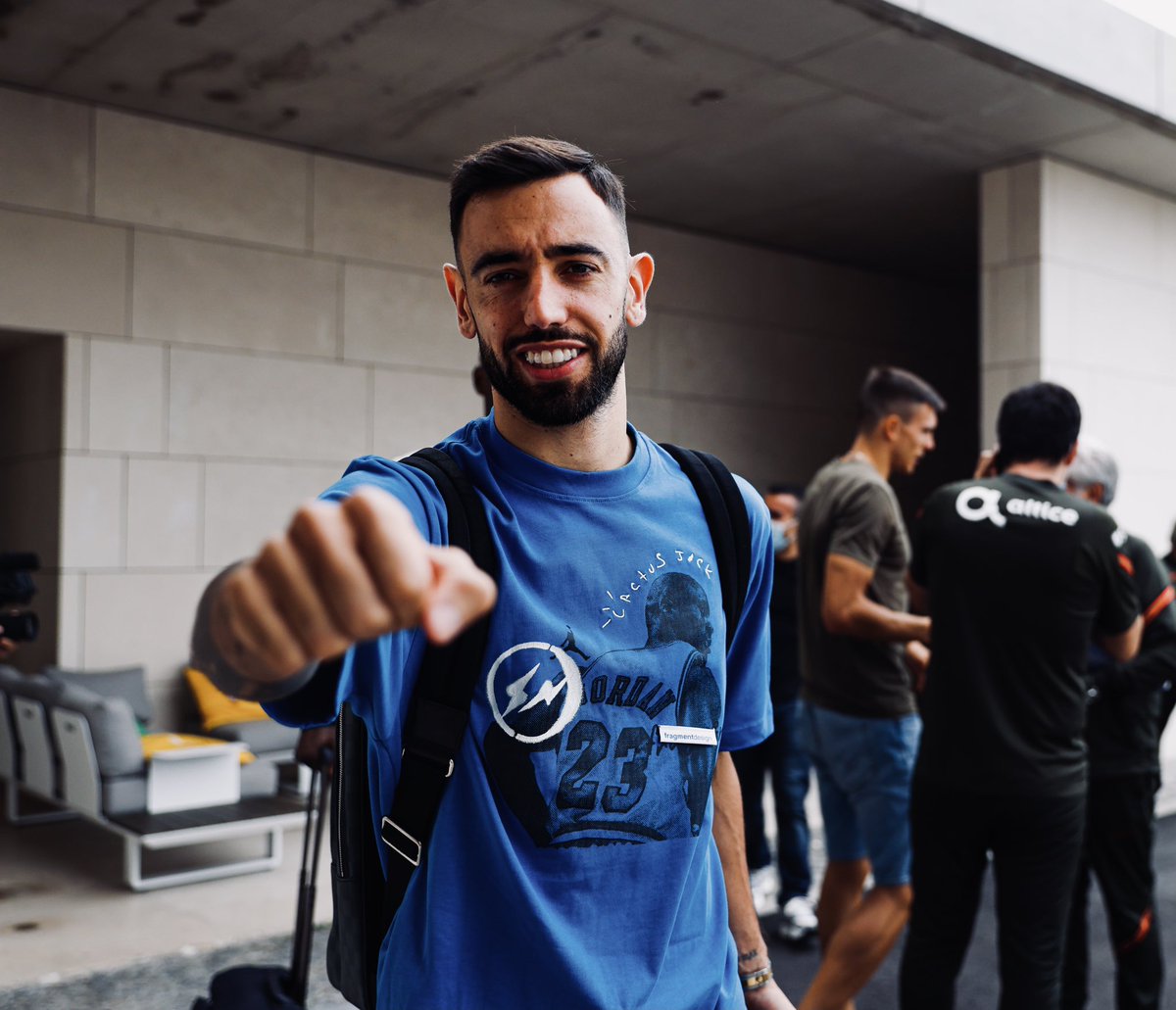 UTDTrey's tweet photo. 88 G/A in 118 games for Manchester United.

5 more years of Portuguese excellence and making you cry. https://t.co/44OI7ufzAt