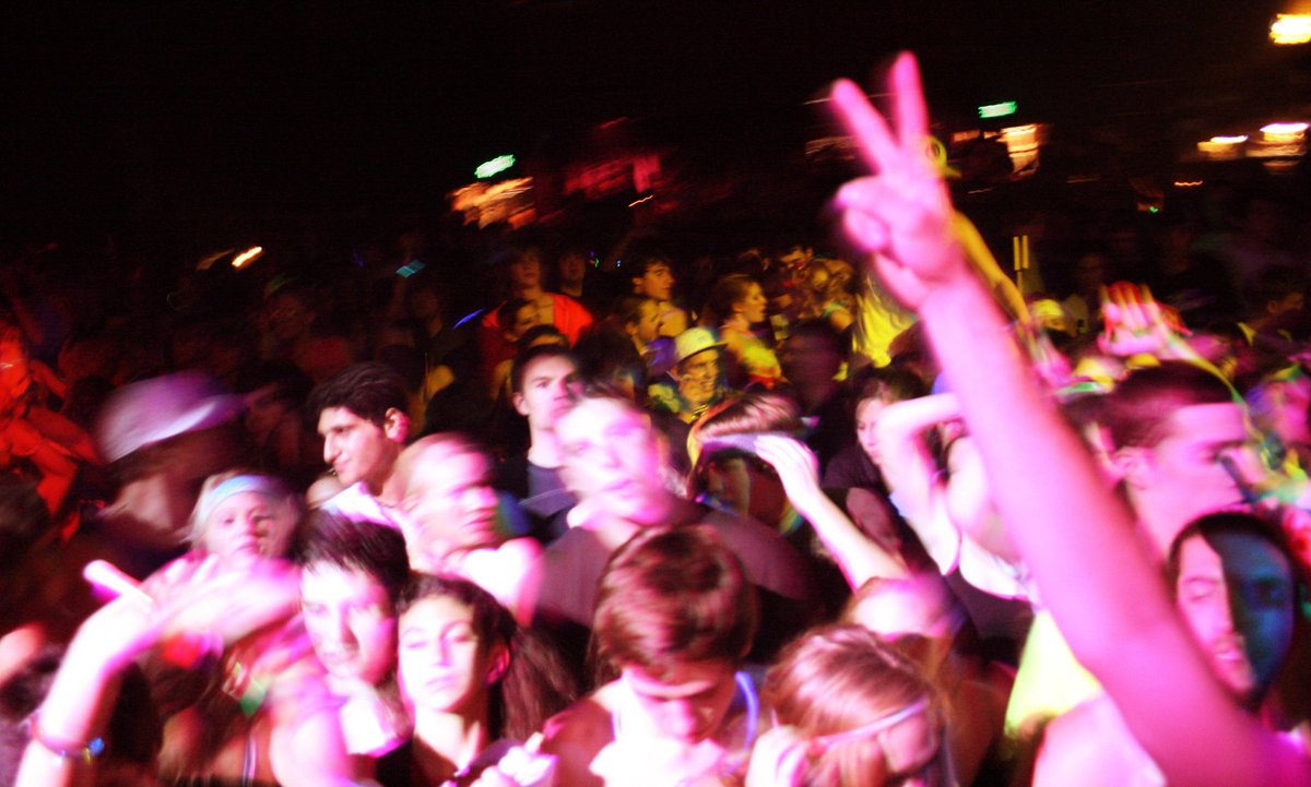foxtheatreco's tweet photo. 30 Years in 30 Days - Day #24

@deadmau5 spun at the Fox Theatre back in 2008! 🐭 Who was at this show? 

#FOX30TH #deadmau5 #edm 

📷: Alias Rex https://t.co/dFFmeo17G6