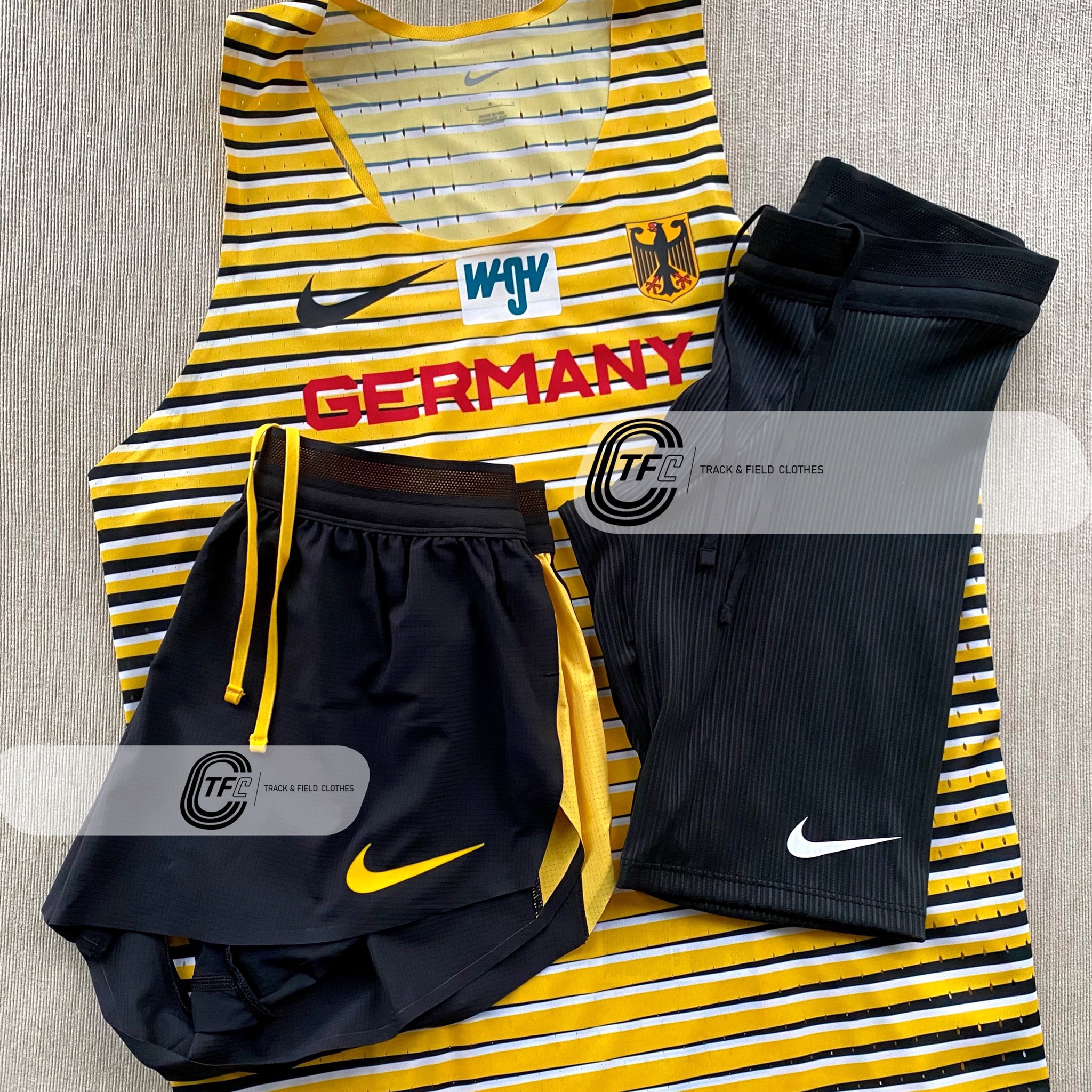 売れ筋・人気アイテム 商品 Pro Nike Elite 2020/2021 ハーフジップロングスリーブxs 陸上用シャツ