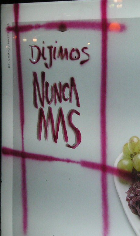 bonarigus's tweet photo. Nunca más políticos que militarizaron civiles para asesinar a argentinos y nunca más militares que abusaron de su poder. https://t.co/226oZzQRHP