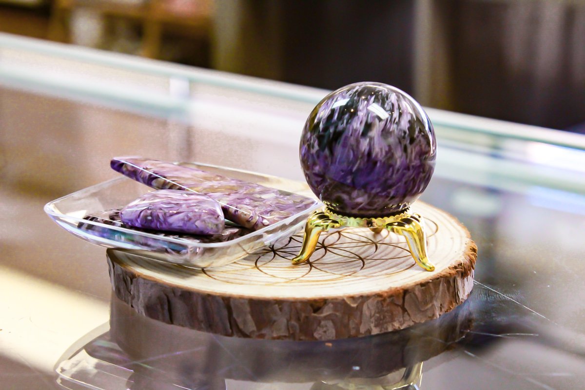 CrystalsRockHI's tweet photo. #CrystalSpotlight: Chariote is a rare gem that can only be found in one place in the entire world — Siberia, Russia. #Charoite promotes love and deep transformation, and is full of emotional healing and spiritual strength. #wherecrystalsrock #crystalshop #hawaiishopping https://t.co/XwXnmtMFwM