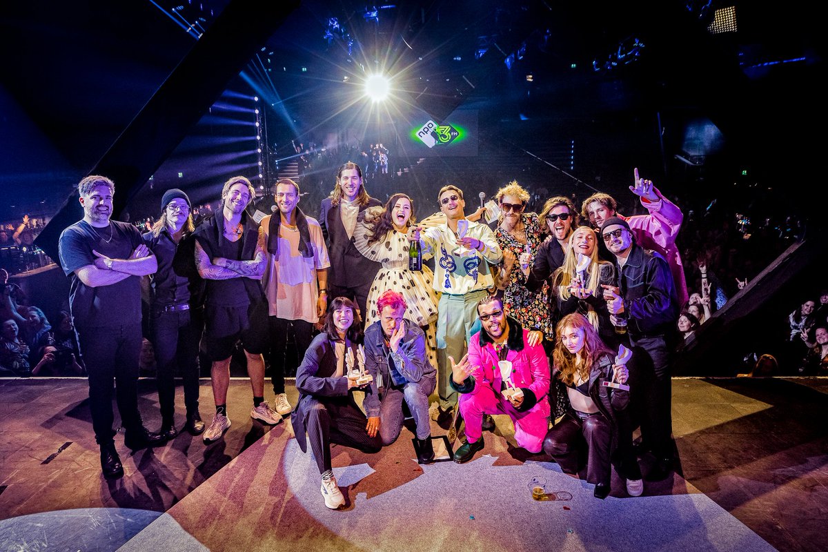 3FM's tweet image. Het zit er weer op voor vanavond, tot volgend jaar! 💚 #3FM #3FMAwards