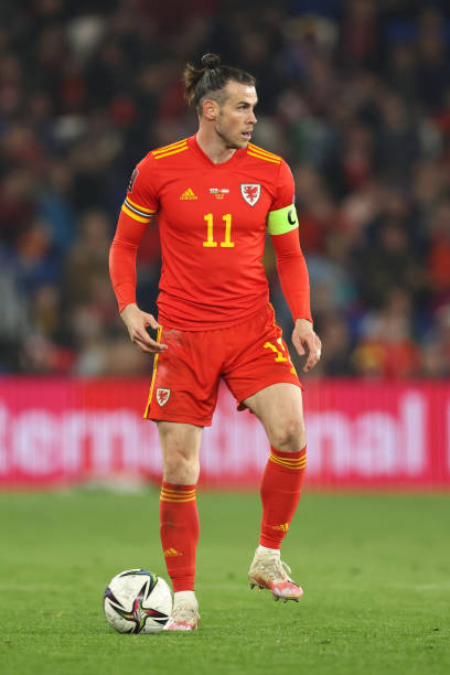 ¿Merece más minutos Gareth Bale en el Real Madrid?

🔁 RT: NO
♥️MG: SÍ