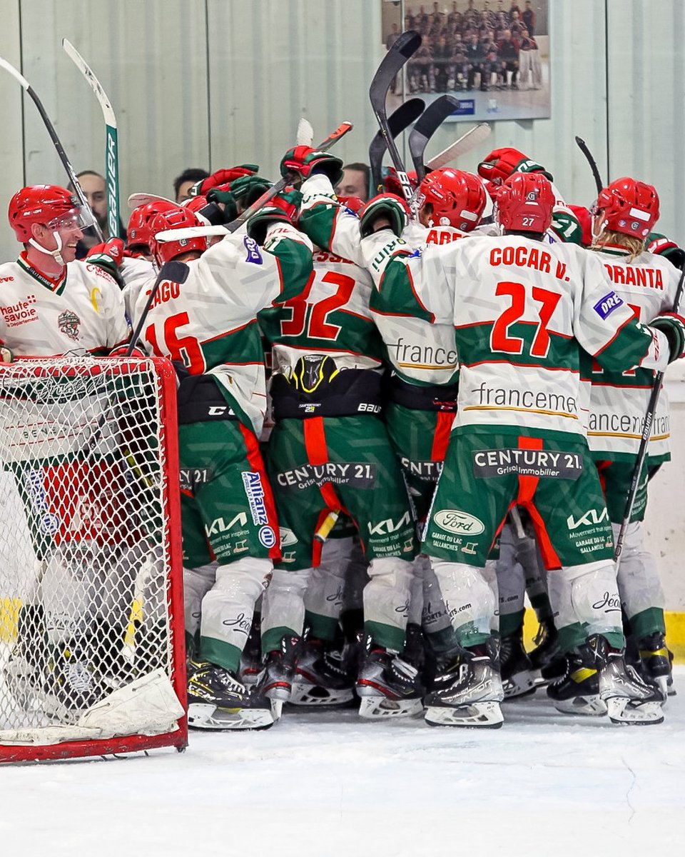 😍 2 ans après, nous sommes de retour en demi-finale.

📸 <a href="/Alex_Jllt/">Alex Jlt 🏒⚽ 🇲🇨</a> 
🟢🔴 #NousSommesLeMontBlanc