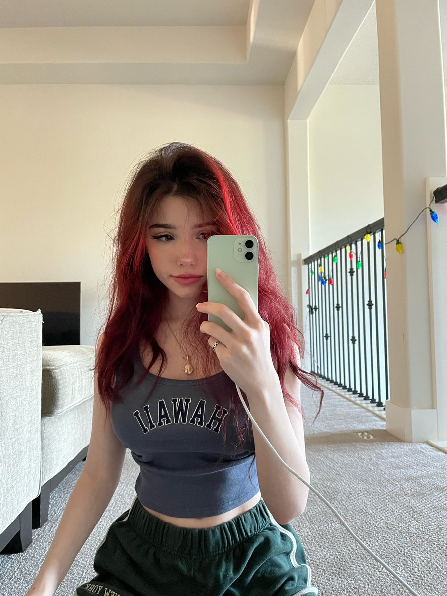 emmy. ♡ tweet media