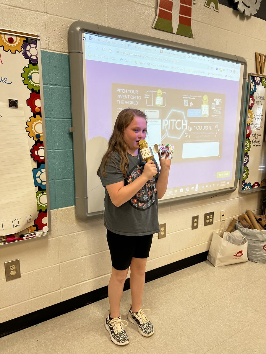 Lisa Williams tweet media