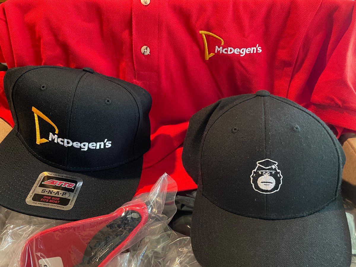 Work clothes arrived for my <a href="/TheMcDegens/">McDegens</a> shift. 

Likely going to be late sir, <a href="/DegenService/">DegenService 🍟</a> 

3x shirts 
5x hats 
1x apron
1x visitor 

69 fuck, ok’s