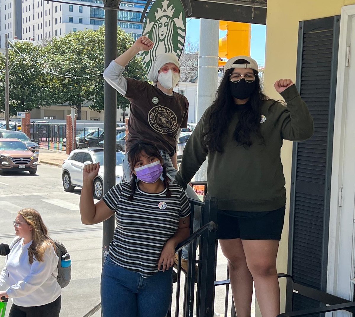GregCasar's tweet photo. We visited our third Starbucks of the day supporting workers at #ATX’s 24th St. location!
These partners are exercising their right to have a voice on the job & a seat at the table. Help support their efforts by ordering a drink with the name “#UnionStrong”! ☕️ @SBWorkersUnited https://t.co/8uWof0Iuuk