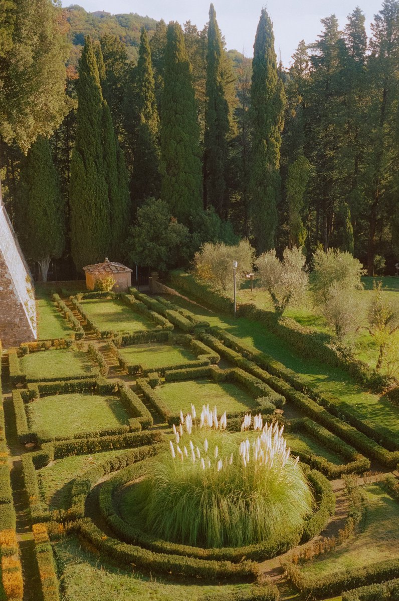 AlexKittoe's tweet photo. Film photos from Tuscany https://t.co/eT0CO1GiDV