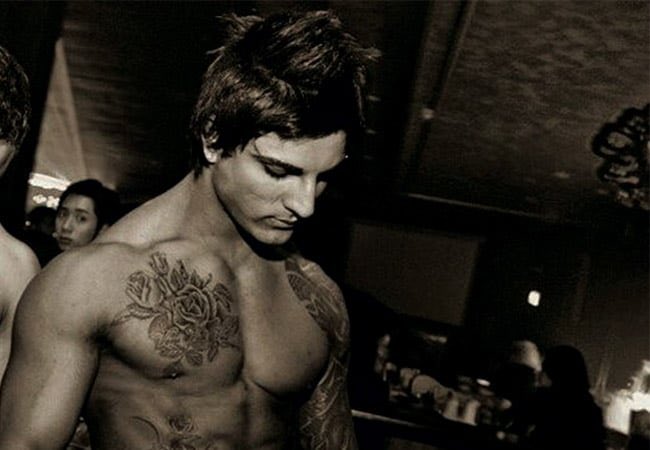 OfficialZyzz's tweet photo. @TwitchGP @KrunkerVince You mirin brah!? https://t.co/g9yAL0v3pu