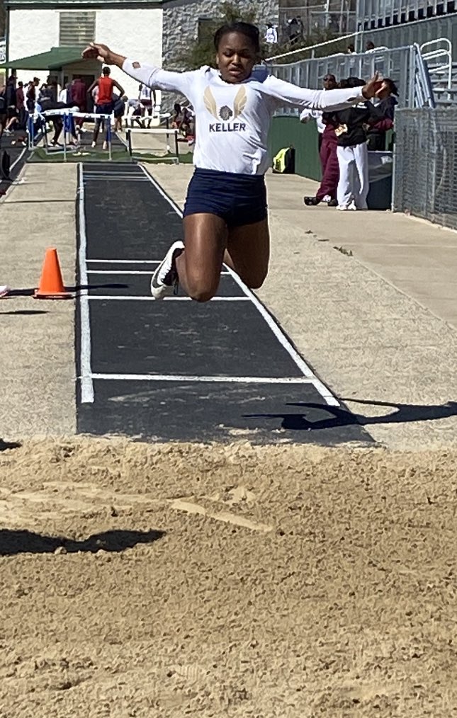 Kgb_hoops's tweet image. Great day watching KGB compete! @KISDAthletics @Gosset41