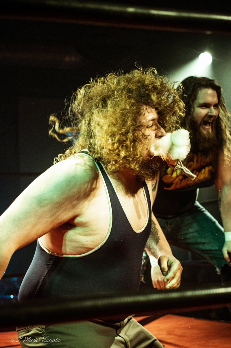 hellhoundmalik1's tweet photo. Just a little reminder of #theBruisers did to @mexicutionerrob’s ‘friend’ Hippo at the last @grindhouseX show, and a preview of what we plan to do to him on Sunday! @KatchemRobert #theHellhound #MoreShine https://t.co/pSSlf5Edi8
