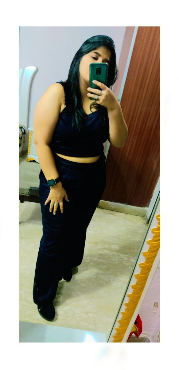 kritik0901's tweet photo. Heyy guys
As it's been a long time now I'm here interacting with you'll and feeling so homely
So i want to introduce my profession to you'll (not yet completed) 
I'm pursuing fashion designing I have designed and stitched a few outfits as I'm learning to stitch so here it is ❤ https://t.co/MOGK8cbBPE