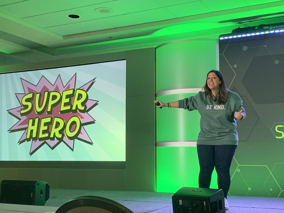 DGonzoPPC's tweet photo. @bellastone had me all kinds of shook at #searchlove with her 6 Lessons from a Marketing Fraud. Gonna start working on my Legacy! https://t.co/1aBFRnZ44O