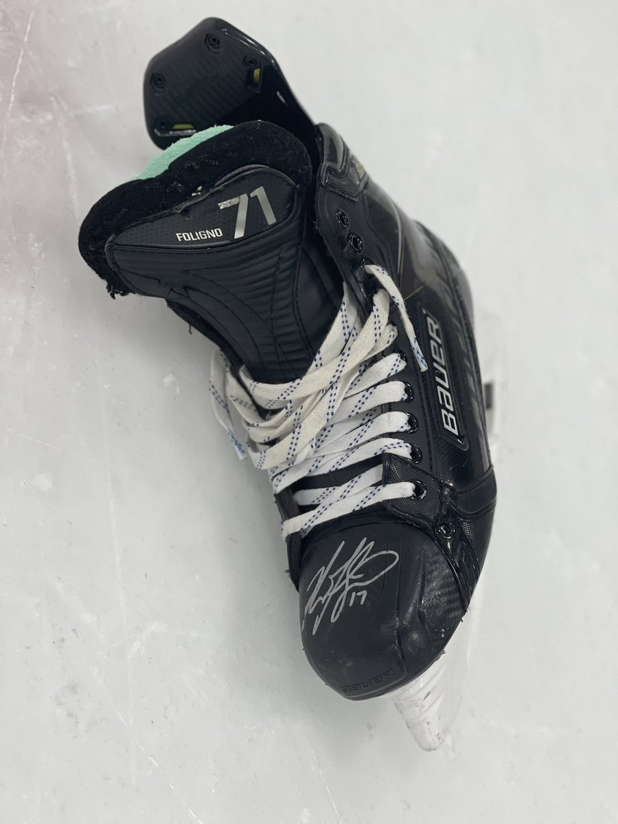 614Hockey's tweet photo. 🚨 GIVEAWAY TIME 🚨

To honor &amp; celebrate @NickFoligno’s 1000th @NHL, we are giving away a game-used, signed skate from Nick himself!

All you have to do is RT this along with #Fliggy1000 and you are entered to win! 

Winner will be selected randomly for posts.

GOOD LUCK! https://t.co/xmayS7NtWe