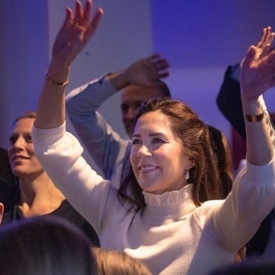 crown Princess Mary of Denmark (@maryofdenmark53) on Twitter photo 2022-03-24 21:46:53