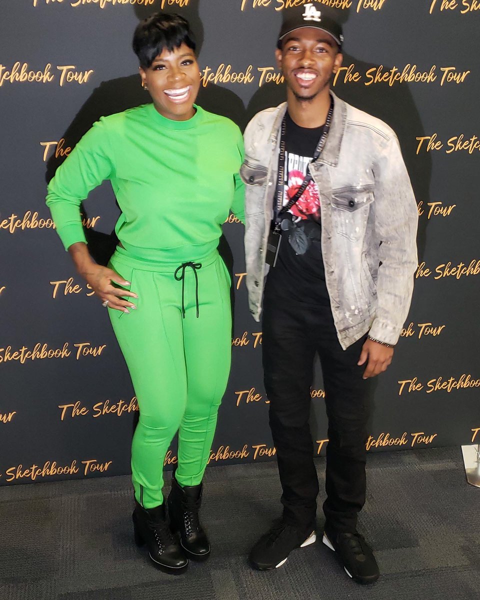 thetobiasc's tweet photo. When @tasiasword gives you words of wisdom, YOU LISTEN‼️

I want to walk in @tasiasword footsteps of being #TheNextIdol 

She is an inspiration 💎

See y’all in Hollywood Week‼️

#AmericanIdol #Tobias #TobiasOnIdol #GoldenTicket #princetch #HumbleButHUNGRY #Fantasia #TBT https://t.co/NnVPVXPUto