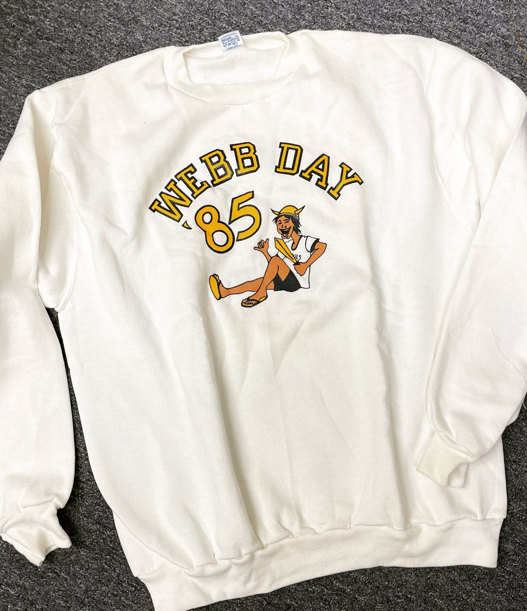 WebbAlumni's tweet photo. The annual tradition of 💙 Webb Day 💛took place here last week, and so we thought it was fitting for our #TBT to feature this sweatshirt from 1985! What do you remember about your Webb day? #throwbackthursday #webbalumni #webbday https://t.co/DF4Nae0J1H