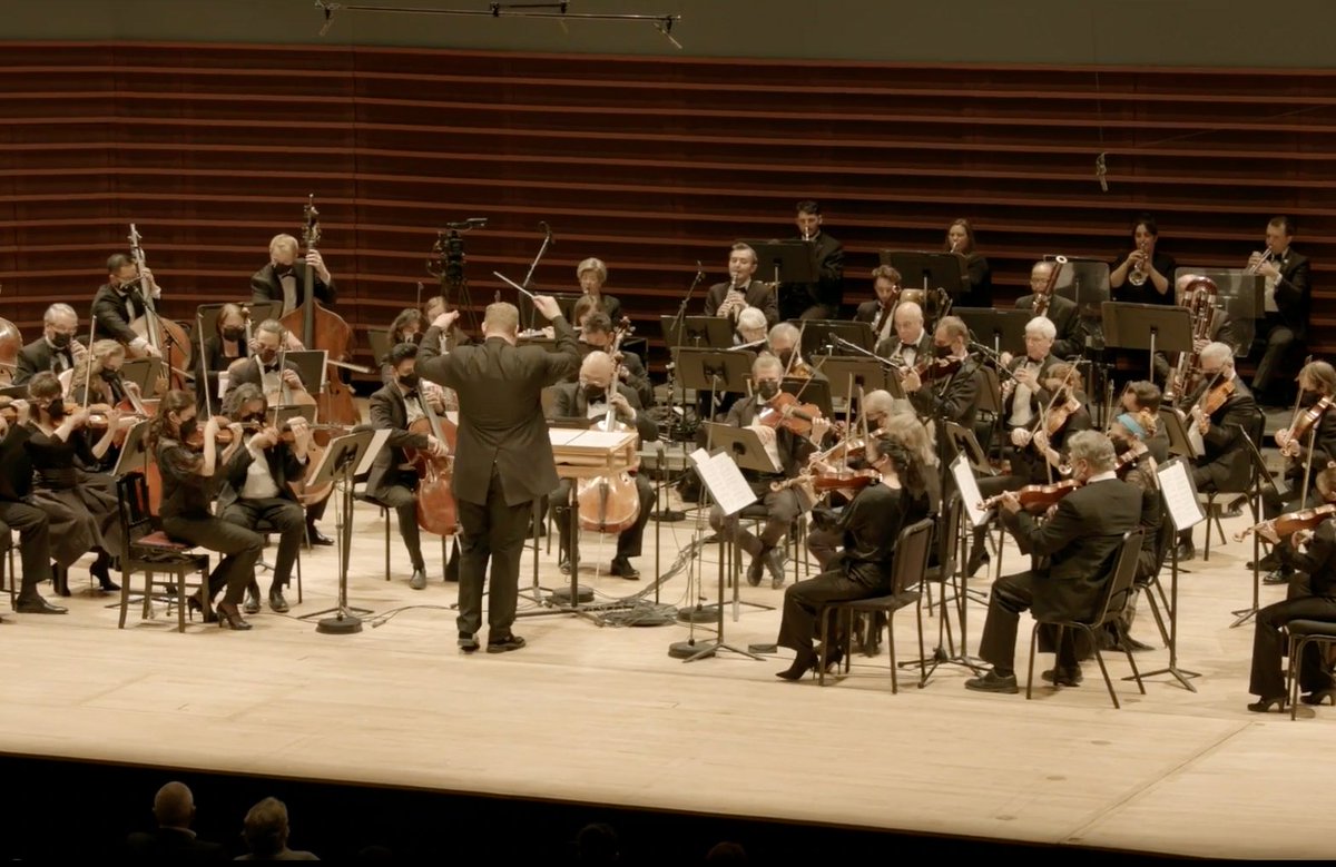 CalgaryPhil's tweet photo. Exciting news — our popular $25 rush tickets are back!

For concerts in the Jack Singer (that aren’t sold out), you can visit the Box Office one hour before the concert and we'll get you one of the best remaining seats in the hall — first come, first serve.

#calgaryphil #yycarts https://t.co/ImtiTbLtpc