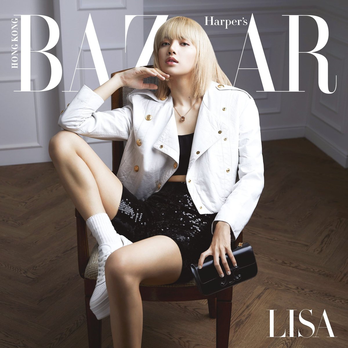 model lisa is back😍😍😍
