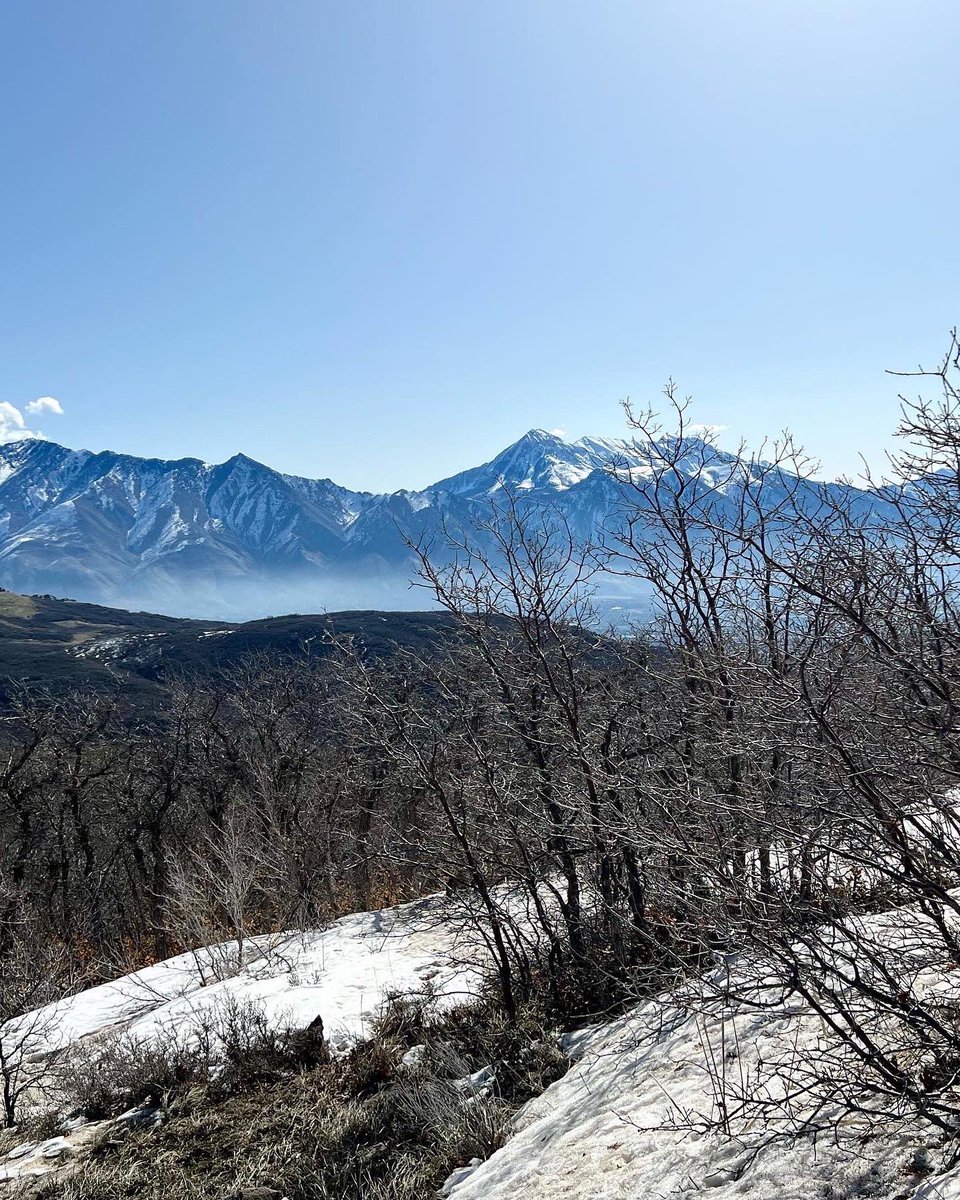 Rangersgal4's tweet photo. A nice little hike to #alientower. It was a beauty day to hit the trail. 🙌🏻 https://t.co/3s6DyWlOHv