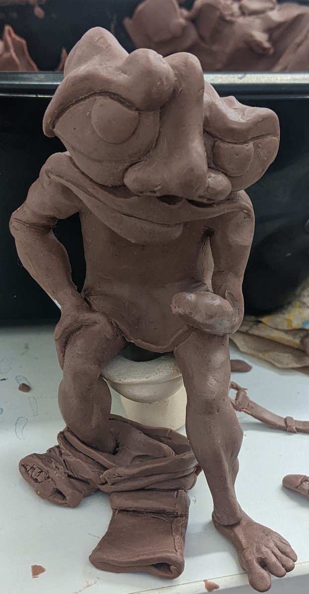 Bheme5's tweet photo. Toilet Guy. 
Work in progress.
#Art #ArtistOnTwitter #Sculpture #MonsterClay #Clay https://t.co/i47nwuV2tk