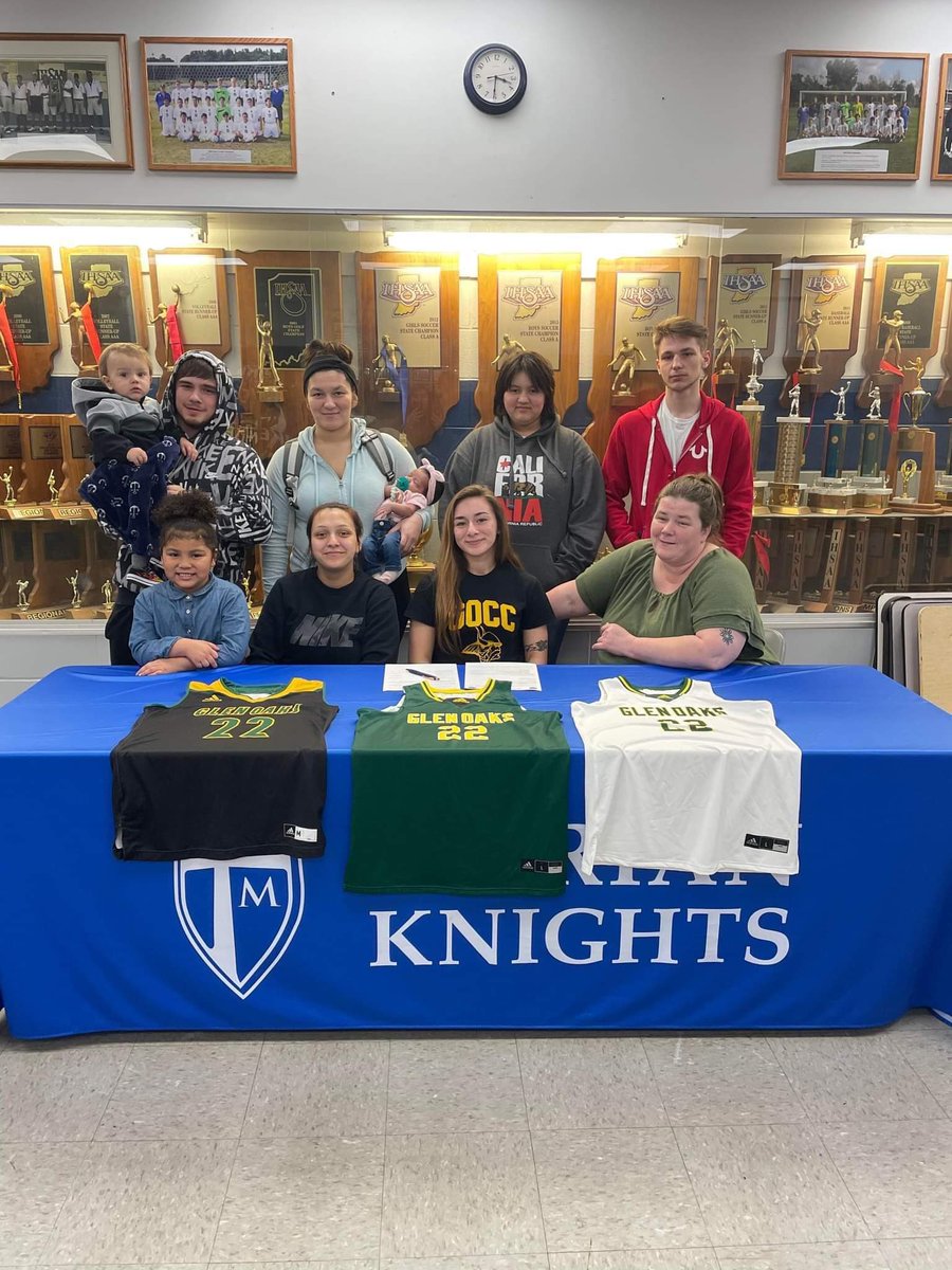MHSLadyKnights's tweet photo. Congratulations to Lady Knight Senior Payton Rangel @prangel_24 on her Signing her letter of intent to continue her basketball an academic career at Glen Oaks Community College!!! @GOCCWBBALL #GoKnights￼￼ https://t.co/u2ivrZV3lW