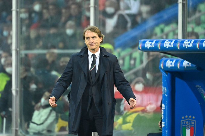 Roberto Mancini wants to start over again with Italy after World Cup Qualifiers crash out ... Vows to stay back