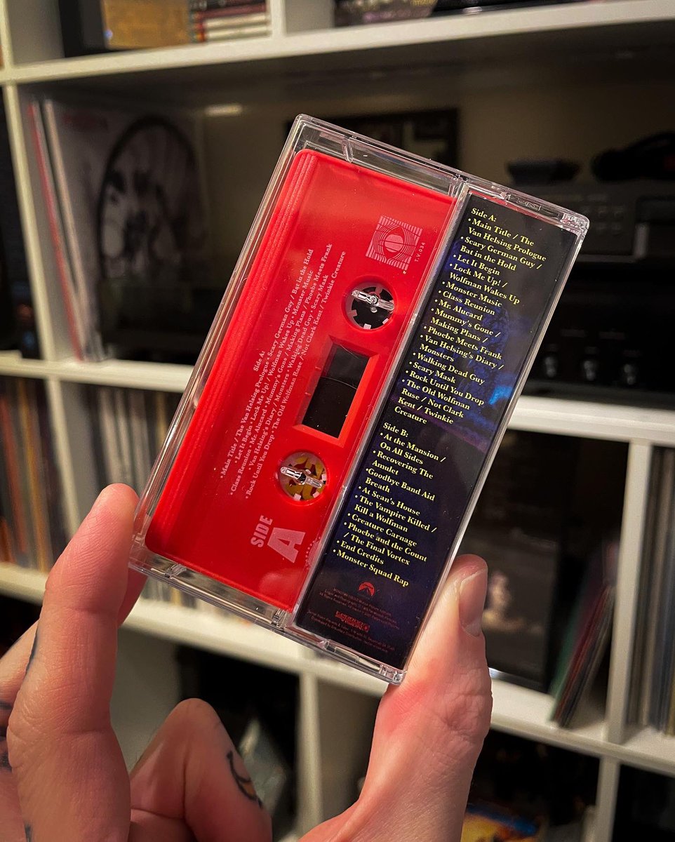 Thanks to @terror_vision for #TheMonsterSquad soundtrack on cassette 🎧

#wolfmansgotnards #terrorvision #terrorvisionrecords #casettetape #tapes #walkman #themovievault #horrornerd #horrorfan 

@andregower @thesquaddoc @wolfmansnards