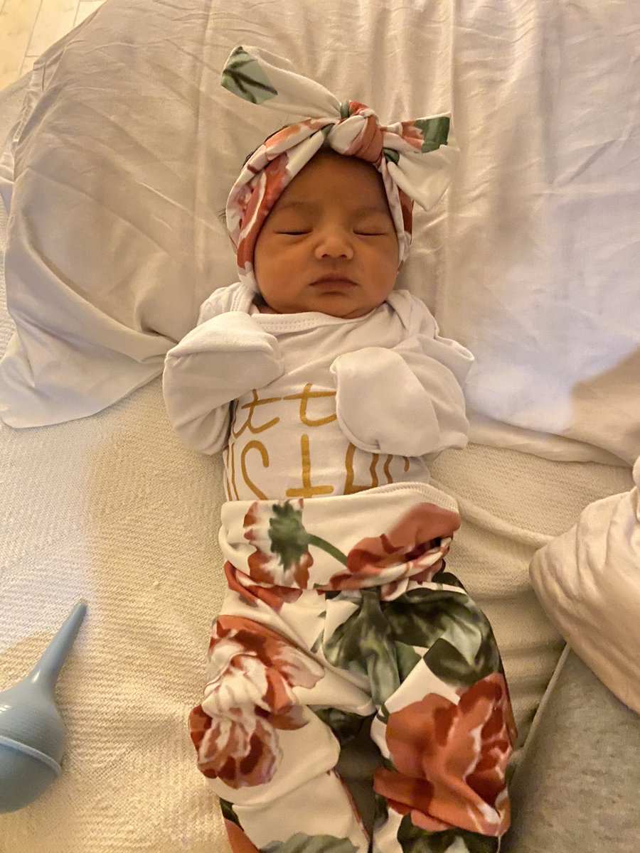 shyla_kruse's tweet photo. Ayla Rae Kahealani Reylubong ๐ welcome to this crazy world my little girl๐ #march21 #mysecondborn https://t.co/5sdM9DCOWf
