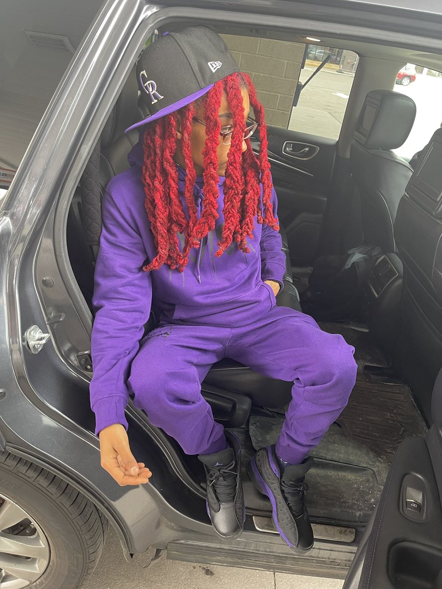 LA_Speaking's tweet photo. Trust the Process🤞🏾🖤
attire: LASVISION🎨
Hoodies &amp; Sets available! 
(UNC Blue, Purple/black, or Black/reflective) #CEO #651MN https://t.co/LL1mpNhO5Z