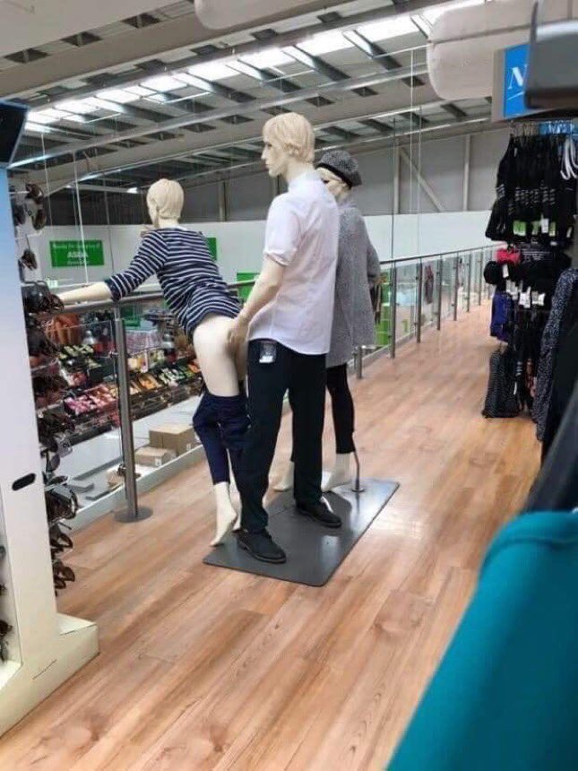 NoContextBrits's tweet image. 