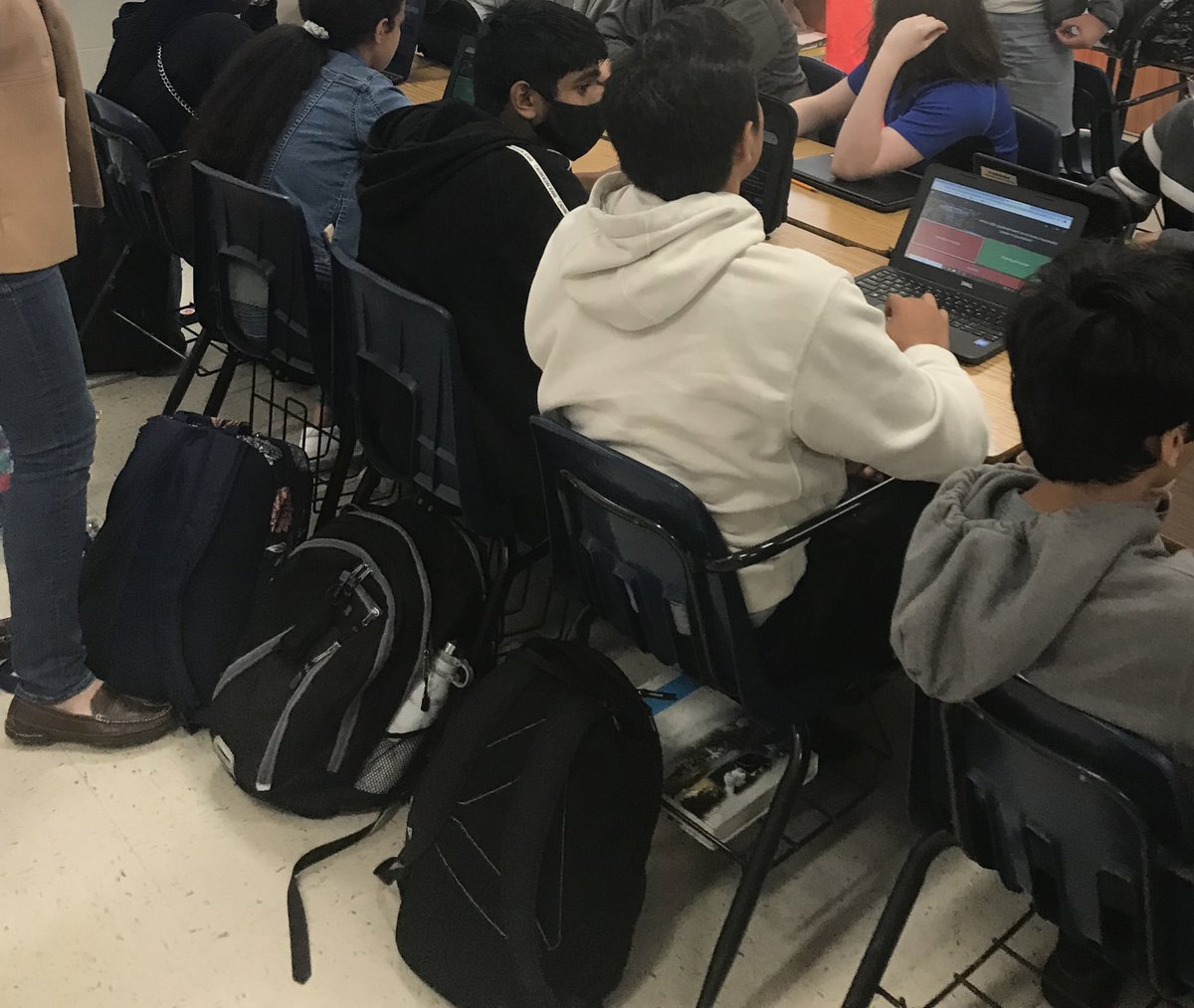 mrsmaher855's tweet photo. Quizlet Review Game✅
Kahoot Review Game✅
Flashcard Sort Competition✅
Powerpoint Buzzer Game✅
Quizziz Review Game✅

Tomorrow’s test? They’re ready. https://t.co/BU30cdUDLv