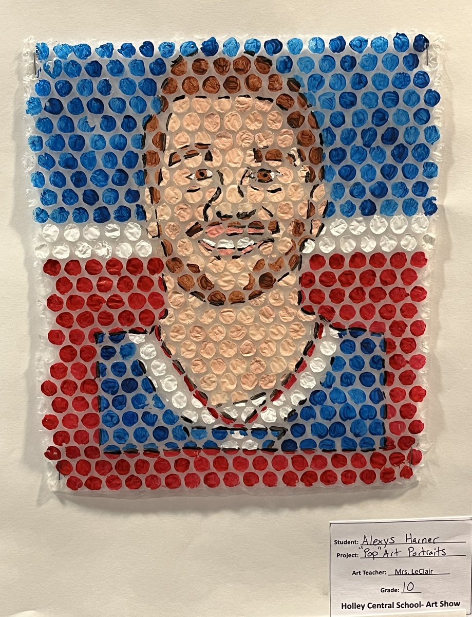 BrianBartalo's tweet photo. I know I’m not supposed to have favorites, but this portrait in the bubble art section caught my eye… Go Bills!  @JoshAllenQB @BuffaloBills @BuffaloFAMbase https://t.co/KqTfx8sXSE