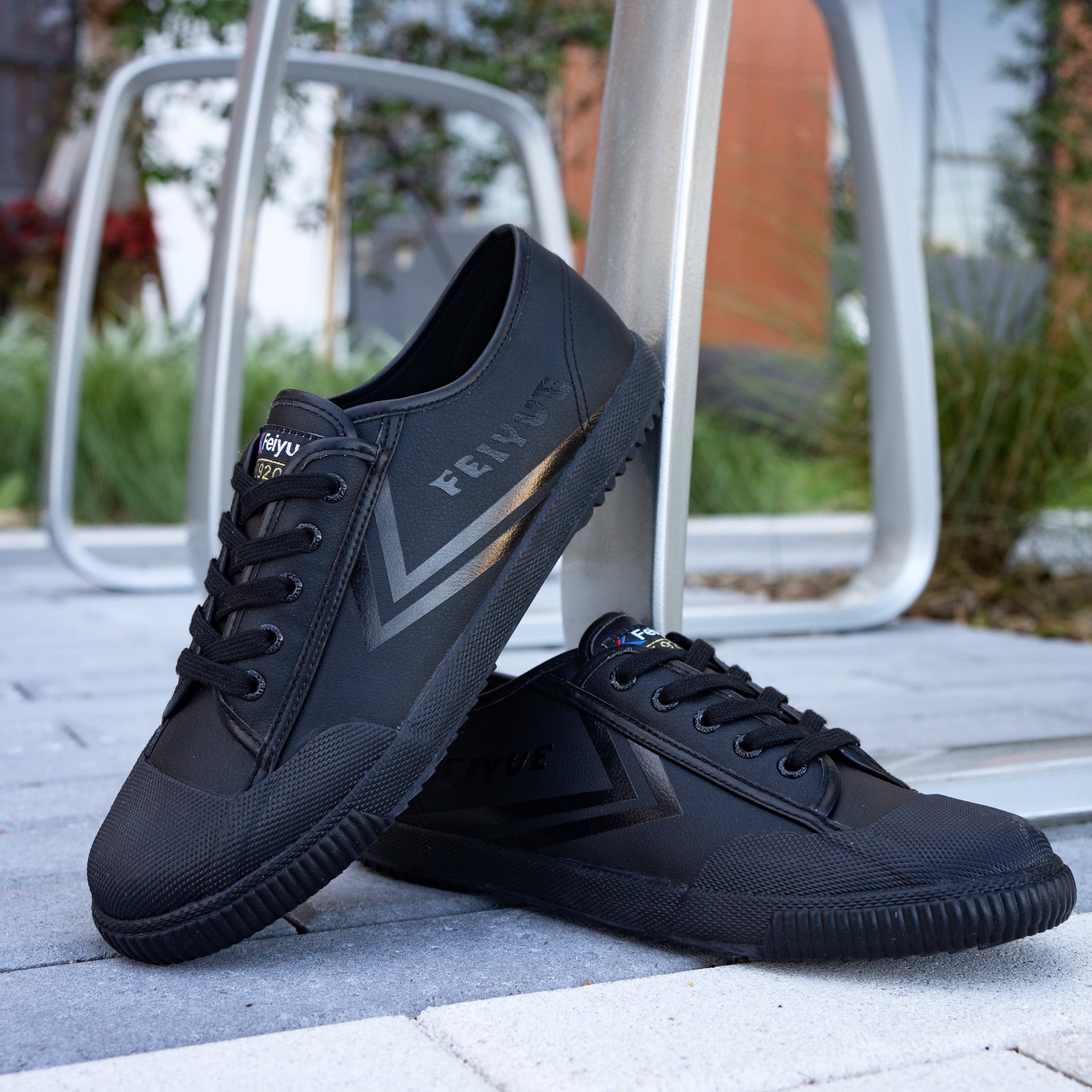 Feiyue Retro Wear-resistant Low Canvas Shoes - Black