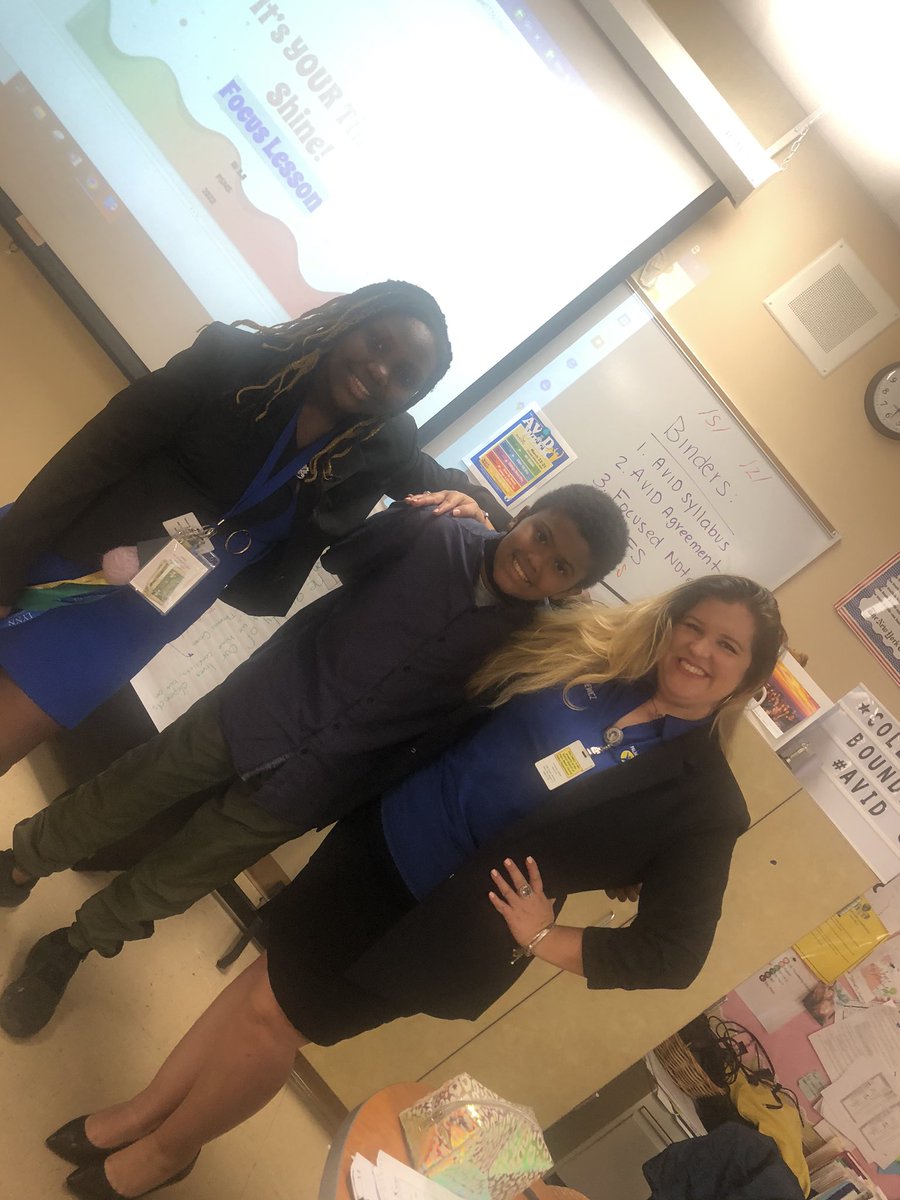 c_cich14's tweet image. The future sure is looking bright! #avidawarenessweek #collegeandcareer @AVID4College @MsColleenCarney #weareavid